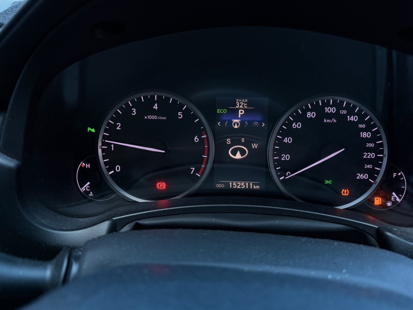 Lexus 凌志 ／ NX 系列 ／ 2015年 ／ 2015年Lexus NX200T 淺棕色 凌志中古車 ／ 九肇匯元汽車 (台南)