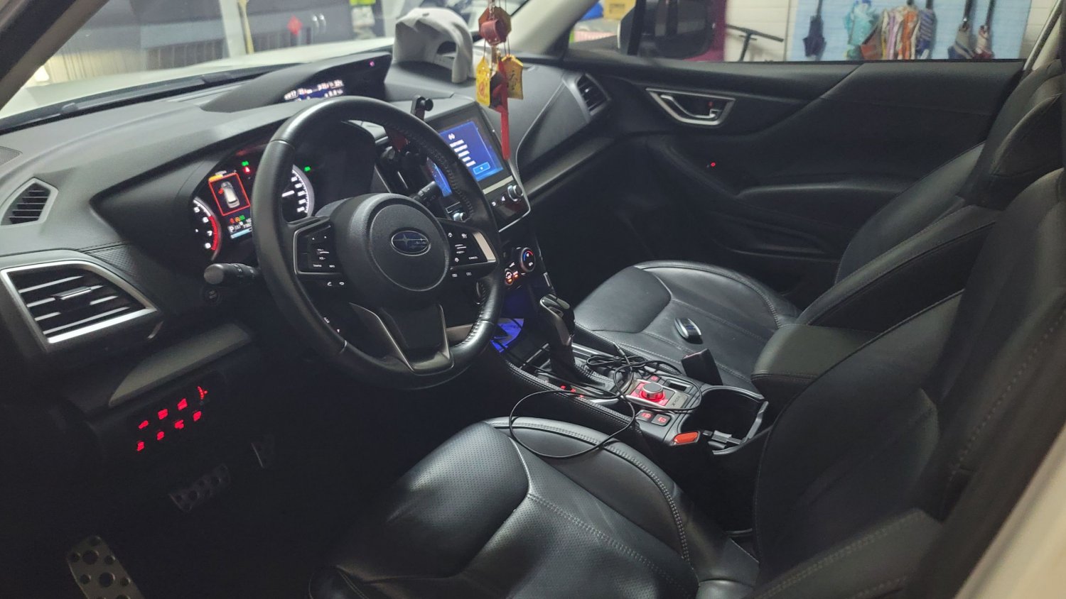 Subaru 速霸陸 ／ Forester ／ 2021年 ／ 2019年 Subaru Forester 白色 速霸陸中古休旅車 ／ 待入庫